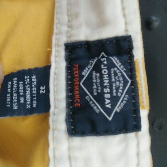 St. John Bay Mens Shorts - Picture 3 of 3